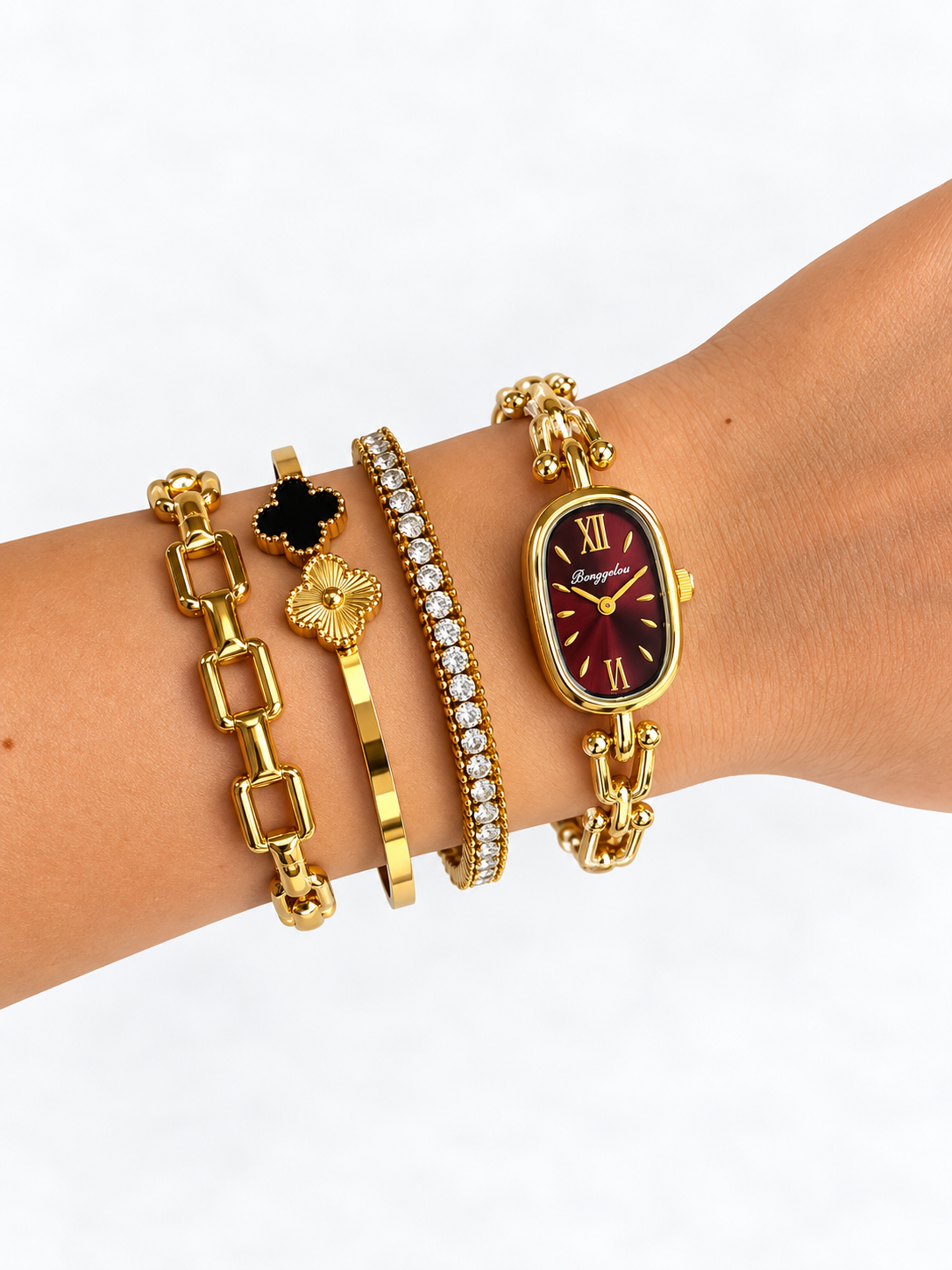 Ruby Chain Watch – Ανθεκτικός Ορείχαλκος