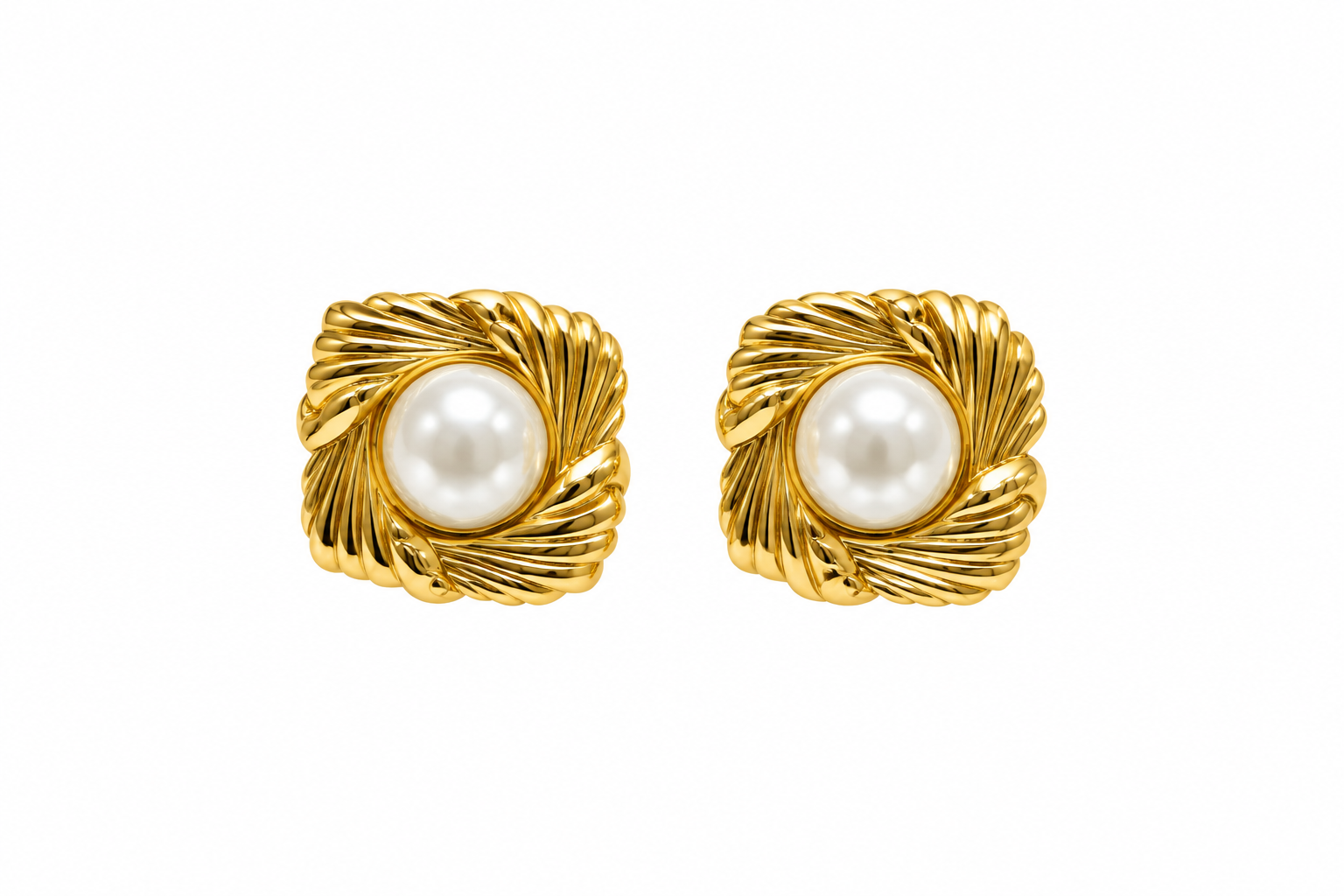 Pearl Kiss Earrings – Stainless Steel